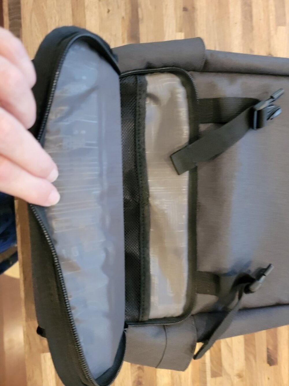 Ogio Crosshatch Rucksack Gray Backpack - Picture 11 of 12
